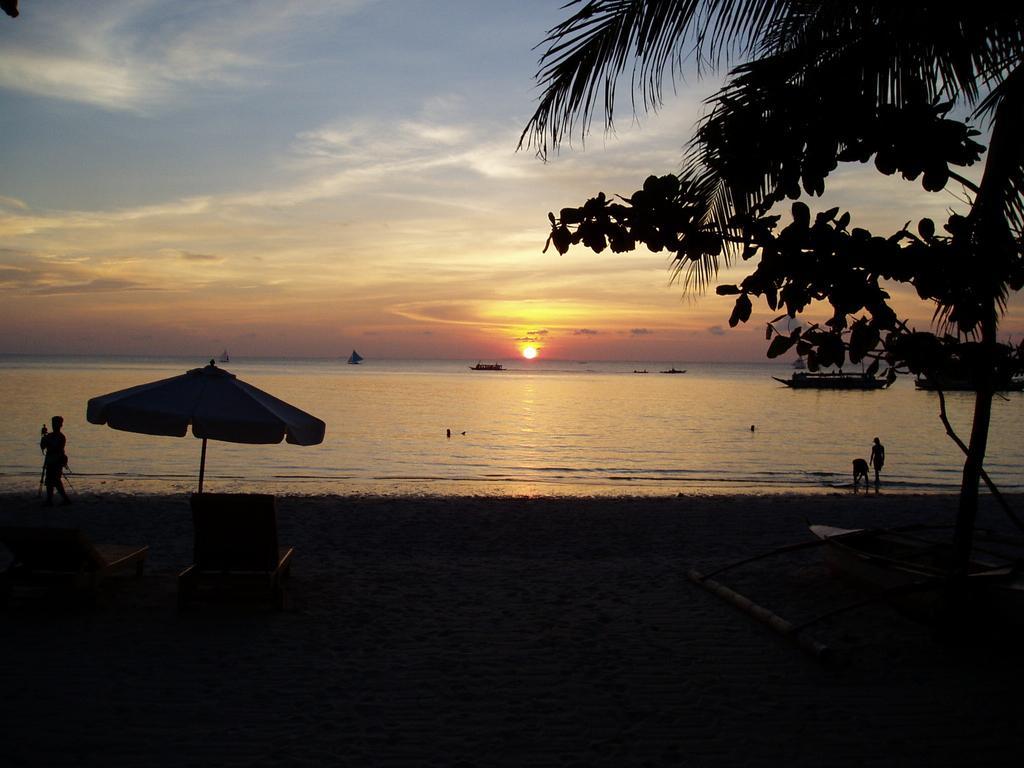 Surfside Boracay Resort Manoc-Manoc Esterno foto